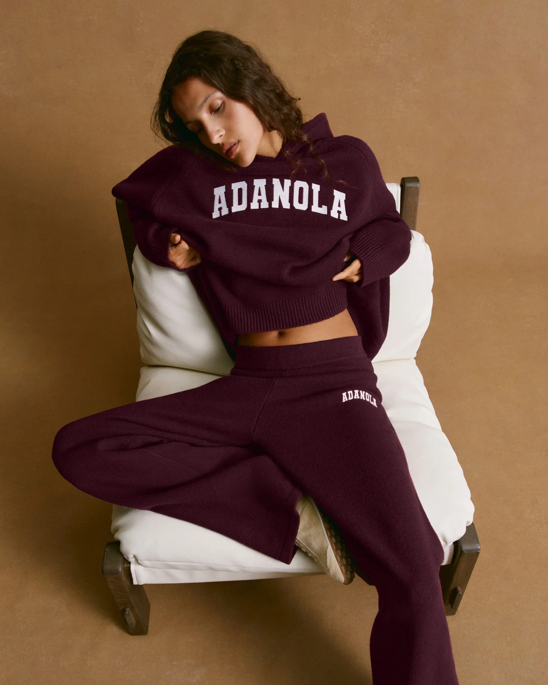 Adanola Lifestyle Image 1